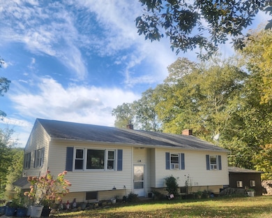 2100 Little Meadow Rd, Guilford, CT 06437 - photo 3