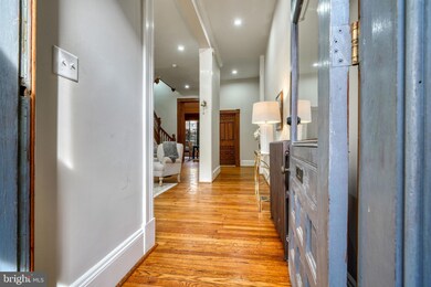 1711 Saint Paul St, Baltimore, MD 21202 - photo 5