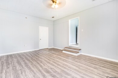 4364 Gurney St, Baton Rouge, LA 70805 - photo 5