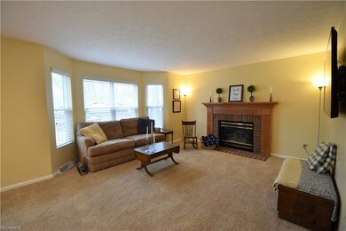 775 Hollyview Dr, Sheffield Lake, OH 44054 - photo 2