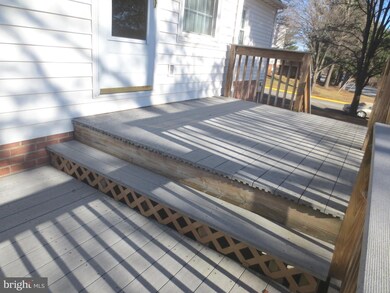 552 Tiffany Ct, Warrenton, VA 20186 - photo 5