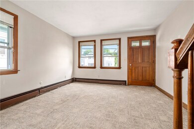 466 Admiral St, Providence, RI 02908 - photo 3