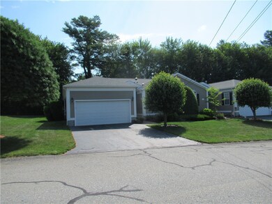 73 Orchard Meadows Dr, Smithfield, RI 02917 - photo 2