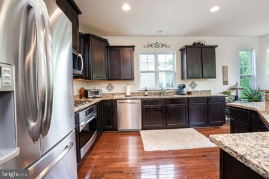 25242 Demilton Terrace, Chantilly, VA 20152 - photo 4