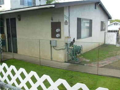 2 Bedroom Entry and Yard