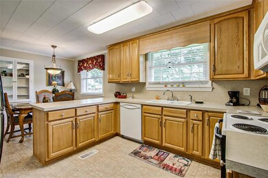 719 Britt Ave, Asheboro, NC 27203 - photo 6