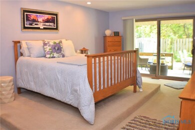 132 Riverview Dr, Woodville, OH 43469 - photo 2