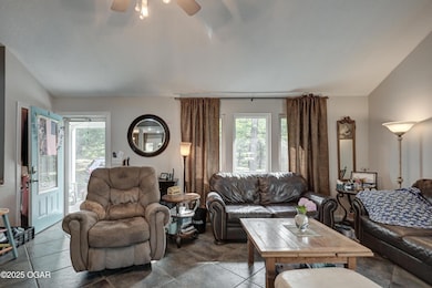 11802 Emden Ln, Seneca, MO 64865 - photo 4