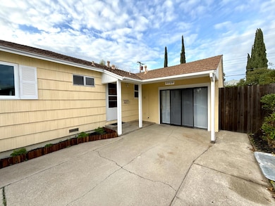 3705 Payne Way, North Highlands, CA 95660 - photo 3