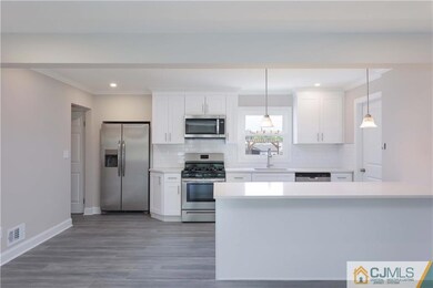 2 Wedgewood Dr, Carteret, NJ 07008 - photo 7