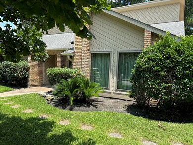 15702 Oxenford Dr, Tomball, TX 77377 - photo 4