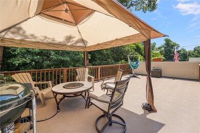 136 Plum Point Rd, Saunderstown, RI 02874 - photo 4