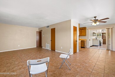 2425 E 19th St, Tucson, AZ 85719 - photo 7