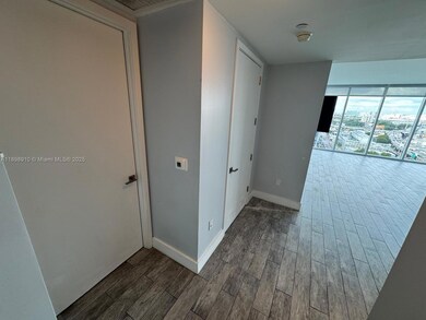 Ten Museum Park Condominiums unit 1106, Miami, FL 33132 - photo 7
