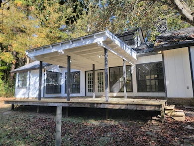 201 Patterson Dr, Bogalusa, LA 70427 - photo 6