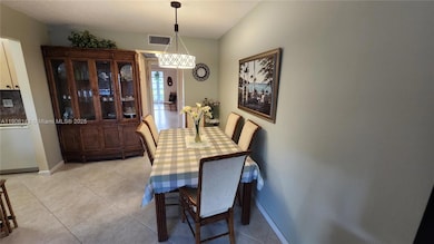 2132 Cambridge F unit 2132, Deerfield Beach, FL 33442 - photo 4