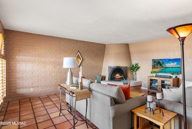 442 N Bull Run Dr, Tucson, AZ 85748 - photo 4