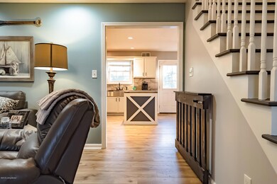 7414 Mayrow Dr, Louisville, KY 40291 - photo 7