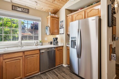 1224 N Modoc Ave, Medford-03