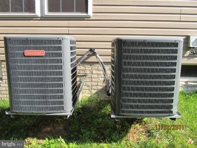 4718 River Creek Terrace, Beltsville, MD 20705 - photo 7