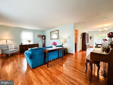 12601 Bowling St, Cumberland, MD 21502 - photo 5