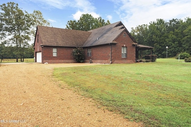 5450 Dean Rd, Lake Cormorant, MS 38641 - photo 4