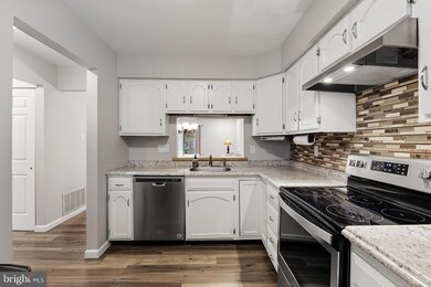 512A Willow Turn unit A, Mount Laurel, NJ 08054 - photo 6