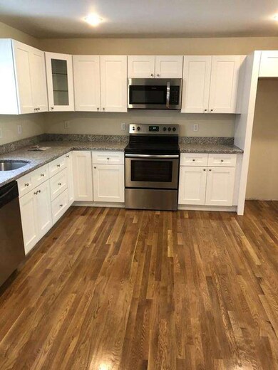 512 Newtown Rd, Littleton, MA 01460 - photo 2