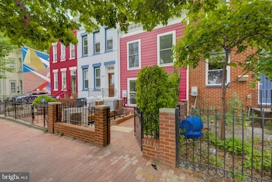 319 I St NE, Washington, DC 20002 - photo 3