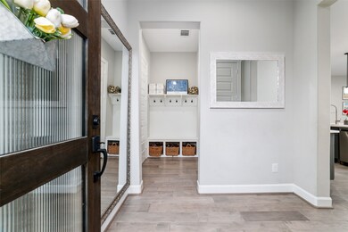 3815 Olde Bourbon Ln, Houston, TX 77018 - photo 4