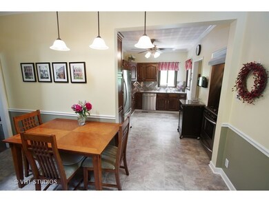 410 N Addison Ave, Elmhurst, IL 60126 - photo 4