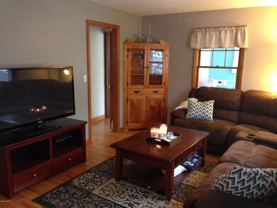 48 Essex St, Pittsfield, MA 01201 - photo 5