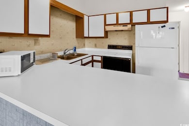 925 Fairwood Lakes Ln unit 25-J, Myrtle Beach, SC 29588 - photo 5