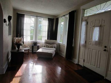 Family Room.