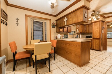 86 Robin Dr unit 350D, Alvin, TX 77511 - photo 7