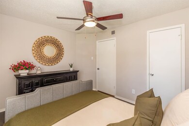 8301 Boat Club Rd unit 827, Fort Worth, TX 76179 - photo 7