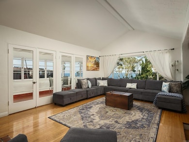 1303-15 Cave St, San Diego, CA 92037 - photo 3