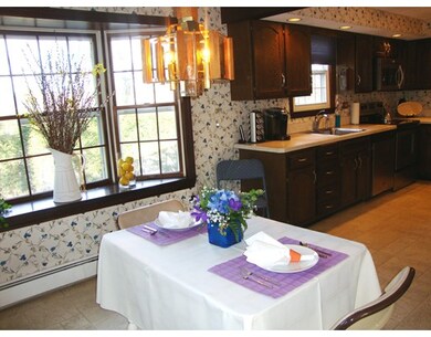 264 Worcester Ln, Waltham, MA 02451 - photo 3