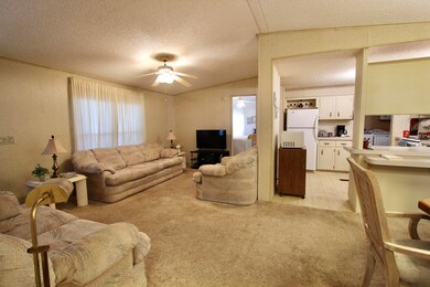 CC7C3410-900C-4D38-9A6F-D7BA25A6DCC2_1_2