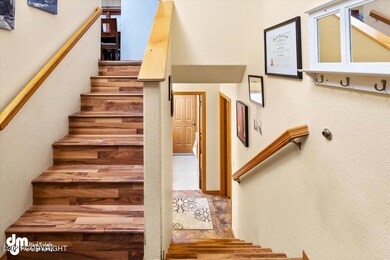 02-Front Entry_DMD_6313