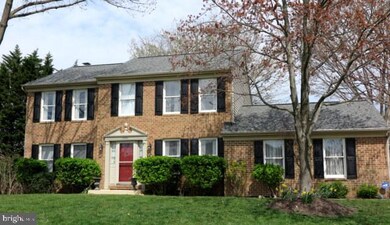 7701 Sandstone Ct, Ellicott City, MD 21043 - photo 2