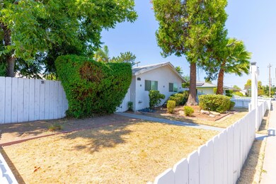 2922 E Gettysburg Ave, Fresno, CA 93726 - photo 3