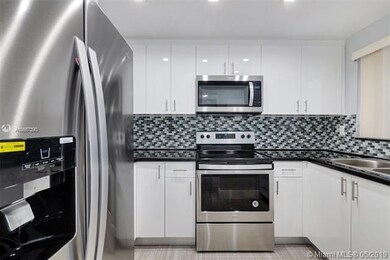 4345 W 10th Ln unit 47, Hialeah, FL 33012 - photo 5