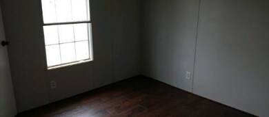 196 Lelon Ln, Springtown, TX 76082 - photo 7