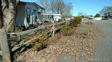 102 Cardinal Ave, Troy, NC 27371 - photo 6