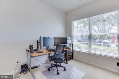 25027 Justice Dr, Chantilly, VA 20152 - photo 5