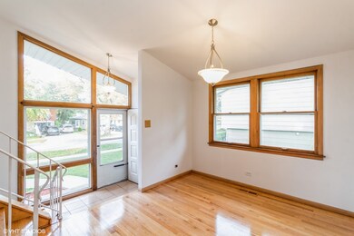 2211 Birch Ln, Rolling Meadows, IL 60008 - photo 7