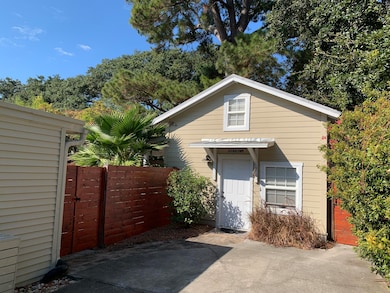 734 Powhatan Ave, Mount Pleasant, SC 29464 - photo 7