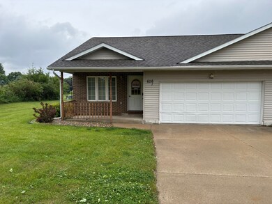 612 N Main St, Wall Lake, IA 51466 - photo 3