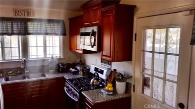 839 E 118th Dr, Los Angeles, CA 90059 - photo 5